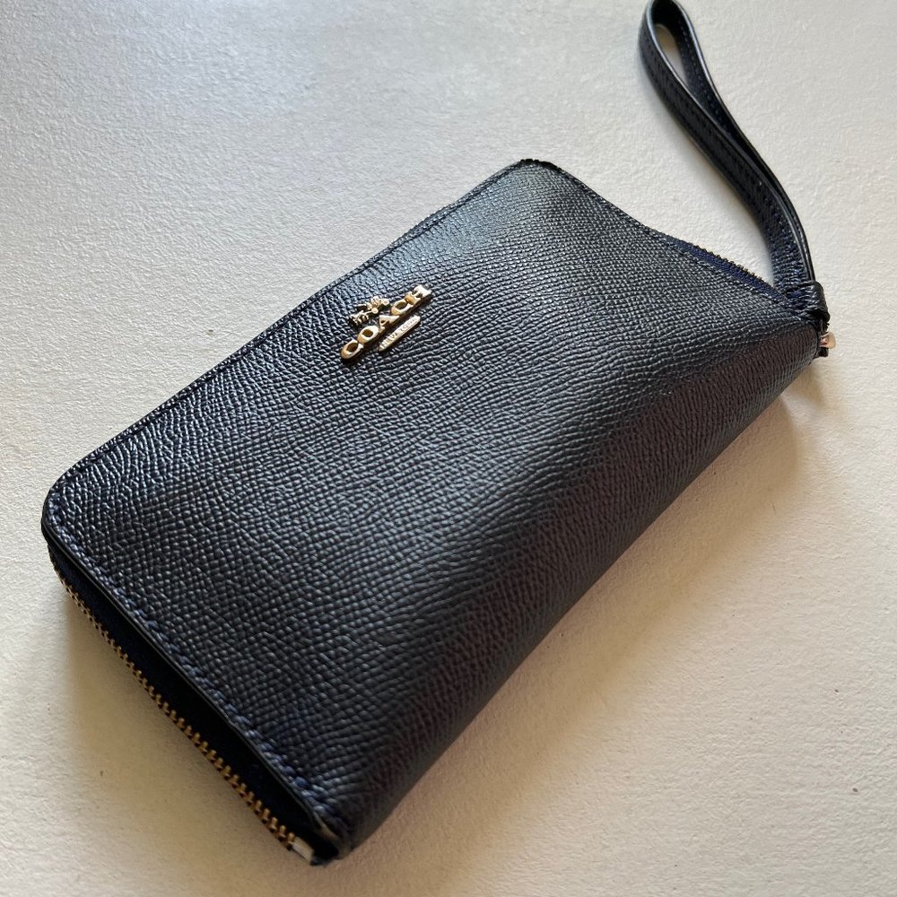 Coach Zip-Up Wallet + Wristlet